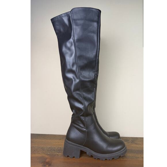 Report Shoes - Report Black Faux Leather Lugged Sole Over the Knee Boots OTK Women's Size 7.5